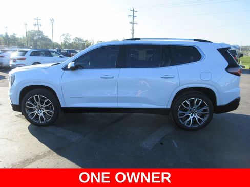 Certified 2026 GMC Acadia Denali Ultimate w/ LPO, All-Weather Package AWD/4WD image 10