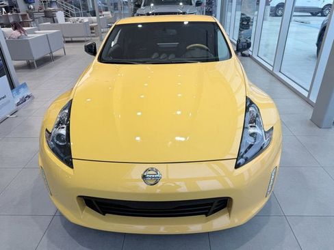 Used 2019 Nissan 370Z w/ Sport Package image 6