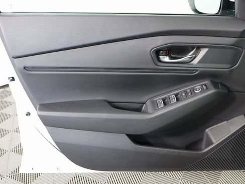 Used 2023 Honda Accord EX image 12