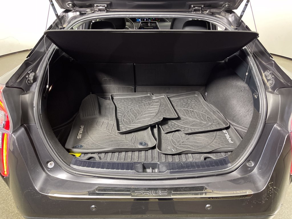 Certified 2018 Toyota Prius Two w/ Prius Two Safety Plus Package FWD image 10