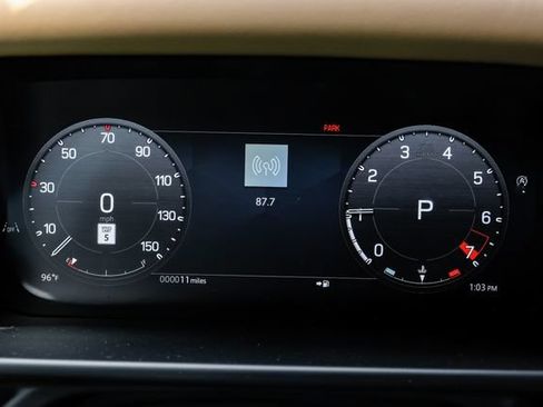 New 2026 Land Rover Defender 110 X-Dynamic SE AWD/4WD image 21