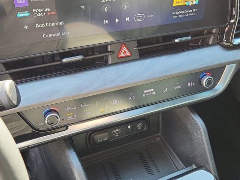 Certified 2023 Kia Sportage X-Line w/ X-Line Premium Package image 17