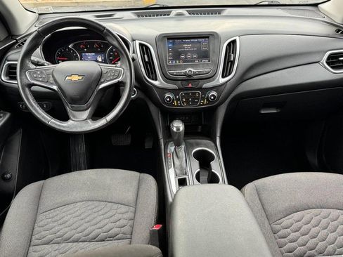 Used 2021 Chevrolet Equinox LT image 11