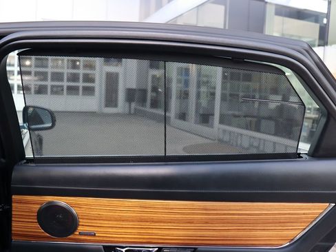 Used 2014 Jaguar XJ L Portfolio image 64