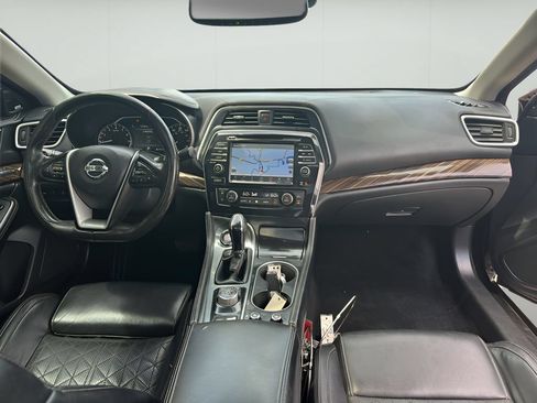 Used 2017 Nissan Maxima Platinum FWD image 17