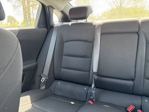 Used 2024 Chevrolet Malibu LT image 12