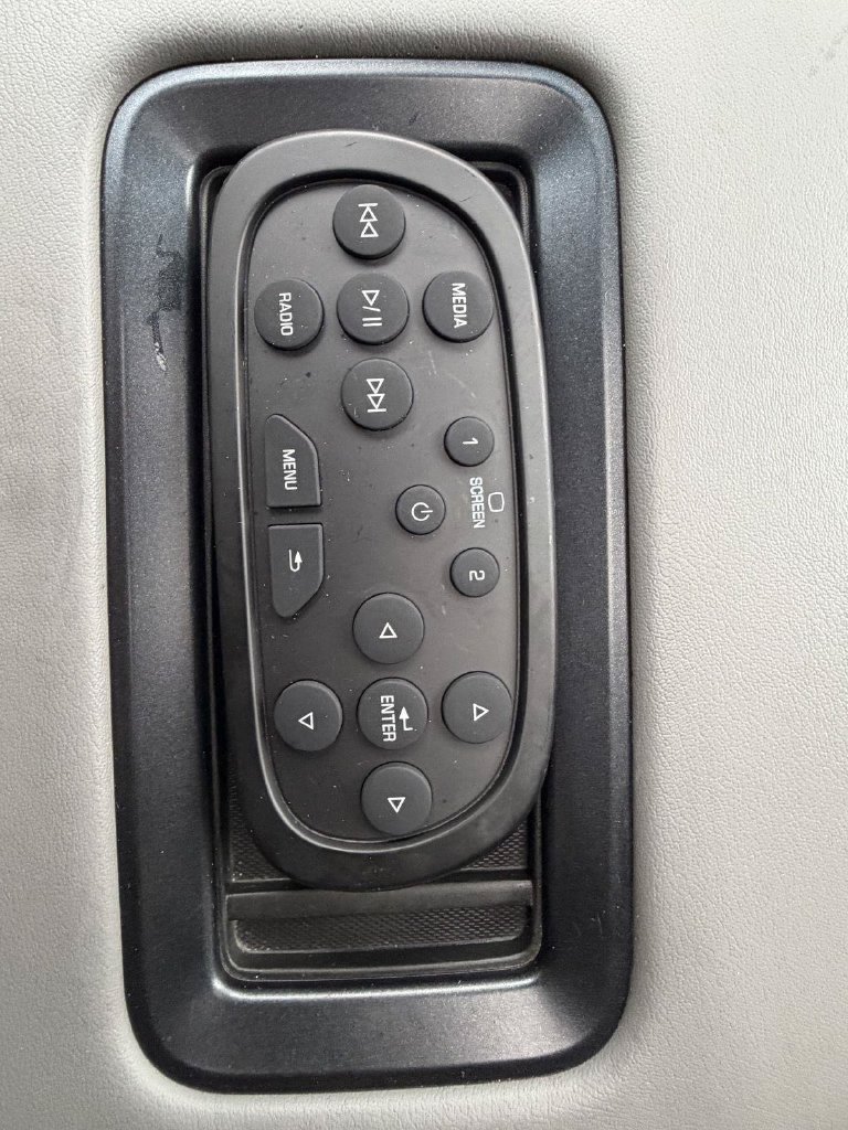 Used 2015 Chevrolet Tahoe LT AWD/4WD image 19