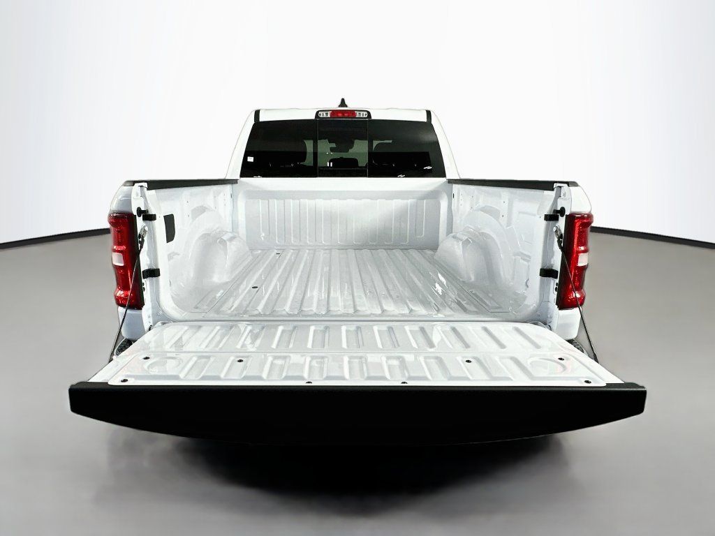 New 2026 RAM 1500 Tradesman AWD/4WD image 15