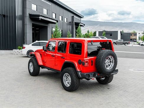 Used 2021 Jeep Wrangler Unlimited Rubicon w/ Uconnect 4C Nav & Sound Group AWD/4WD image 8