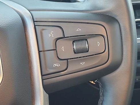 Used 2025 GMC Sierra 1500 SLT image 14