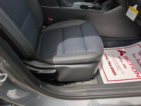 New 2026 Buick Envista Preferred FWD image 9