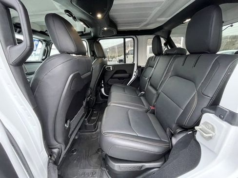 Used 2024 Jeep Wrangler Unlimited Sahara w/ Safety Group image 37