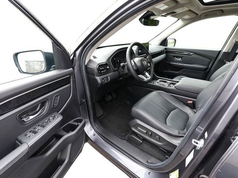 Used 2025 Honda Pilot Elite image 12