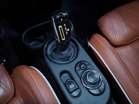 Used 2023 MINI Cooper SE image 11