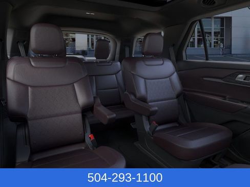 New 2026 Ford Explorer Platinum image 11