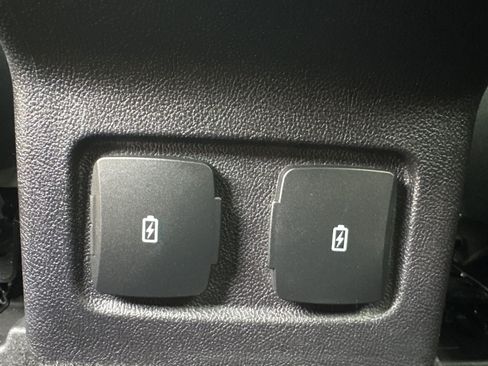 Used 2024 Lincoln Corsair FWD w/ Equipment Group 101A image 29