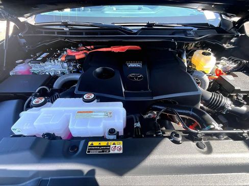 Used 2025 Toyota Sequoia Limited w/ Tow Technology Package image 29