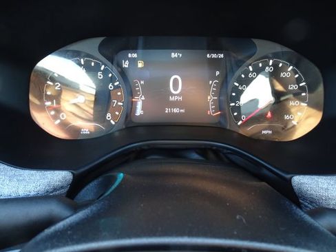 Used 2023 Jeep Compass Sport AWD/4WD image 12