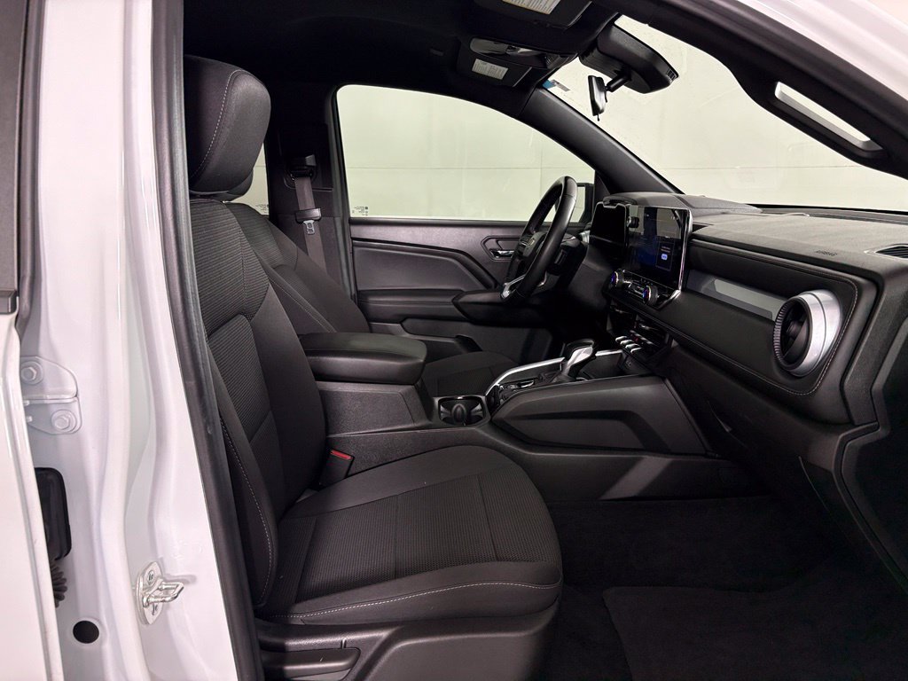Used 2024 Chevrolet Colorado LT w/ LT Convenience Package RWD image 41