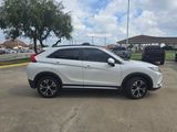 Used 2018 Mitsubishi Eclipse Cross SE image 2