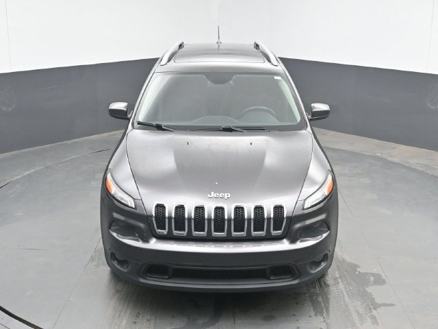 Used 2015 Jeep Cherokee Latitude w/ Comfort/Convenience Group FWD image 14
