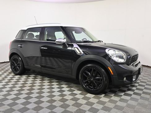 Used 2014 MINI Cooper Countryman S image 8