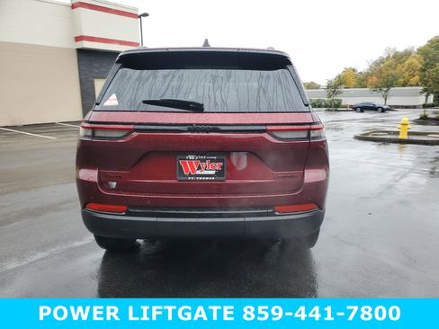 New 2025 Jeep Grand Cherokee Limited w/ Black Appearance Package AWD/4WD image 5