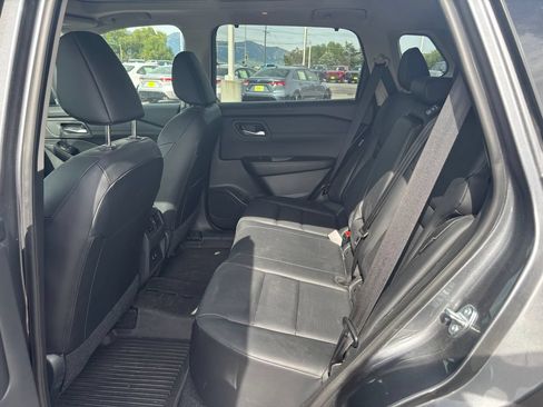 Used 2025 Nissan Rogue SV w/ SV Premium Package AWD/4WD image 5