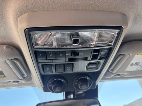 Used 2021 Toyota 4Runner TRD Off-Road Premium w/ Moonroof Package AWD/4WD image 18