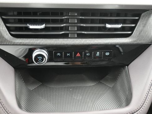 New 2026 Ford Explorer Platinum image 13