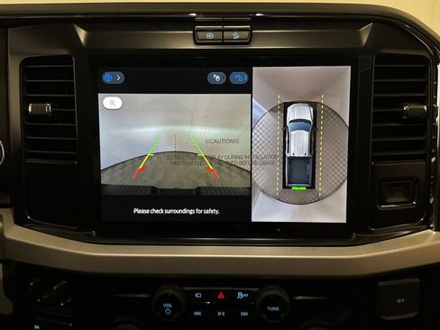 New 2026 Ford F250 XLT w/ XLT Premium Package image 9