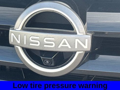 Used 2023 Nissan Armada SL w/ Captain's Chairs Package image 16