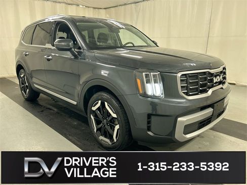 Certified 2023 Kia Telluride S w/ S Sunroof Package image 1