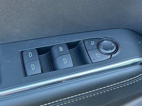 New 2026 GMC Acadia Elevation w/ Super Cruise Package AWD/4WD image 12