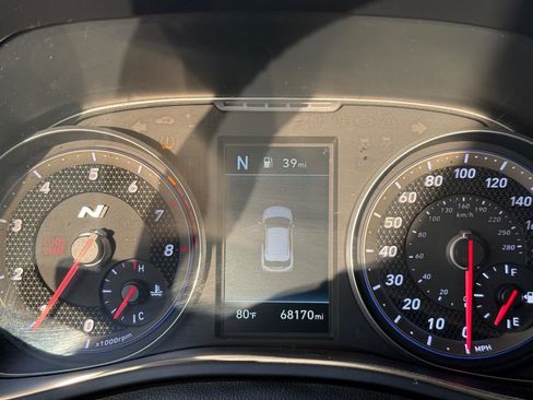 Used 2020 Hyundai Veloster N image 23