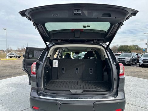 New 2026 Subaru Ascent Touring image 9