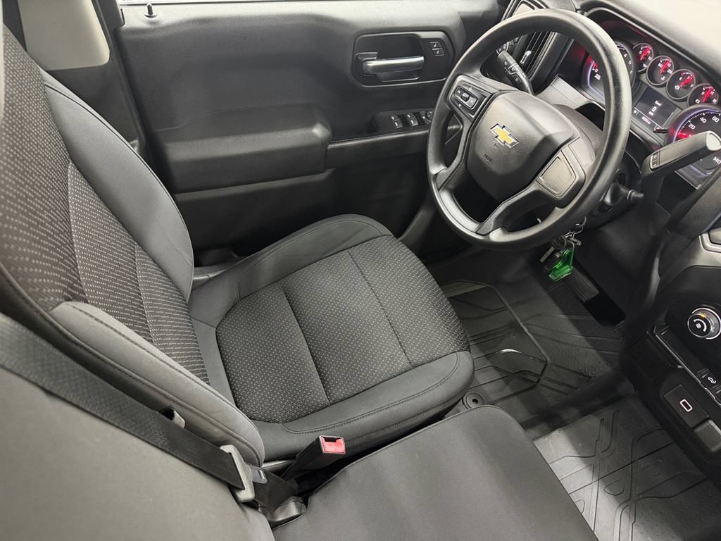 Used 2019 Chevrolet Silverado 1500 Custom w/ Custom Convenience Package RWD image 29