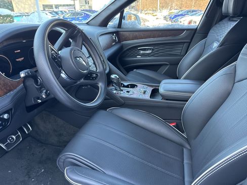 Certified 2023 Bentley Bentayga Extended Wheelbase image 6