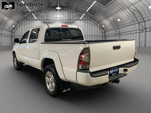 Used 2014 Toyota Tacoma 4x4 Double Cab w/ TRD Sport Package image 7