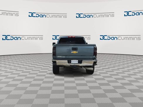 Used 2015 Chevrolet Silverado 2500 LT AWD/4WD image 7