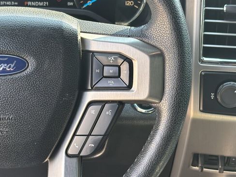 Used 2015 Ford F150 Platinum w/ Equipment Group 701A Luxury AWD/4WD image 16