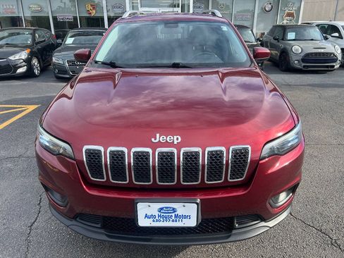 Used 2019 Jeep Cherokee Latitude Plus AWD/4WD image 5