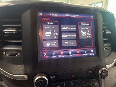 Used 2019 RAM 1500 Big Horn image 22