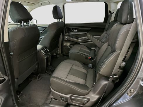 Used 2025 Subaru Ascent Premium image 28