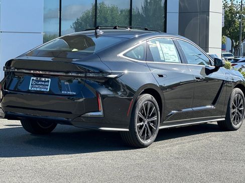 New 2026 Lexus ES 350e FWD image 4
