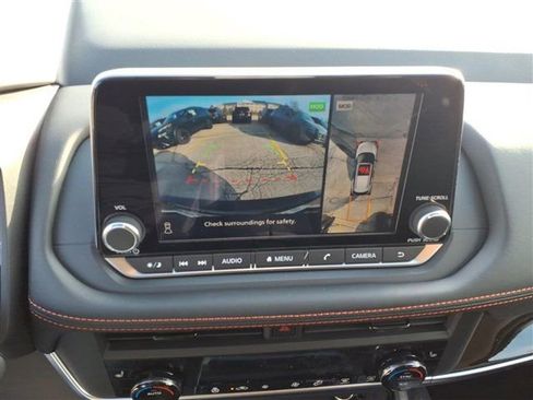 New 2026 Nissan Rogue SV image 10