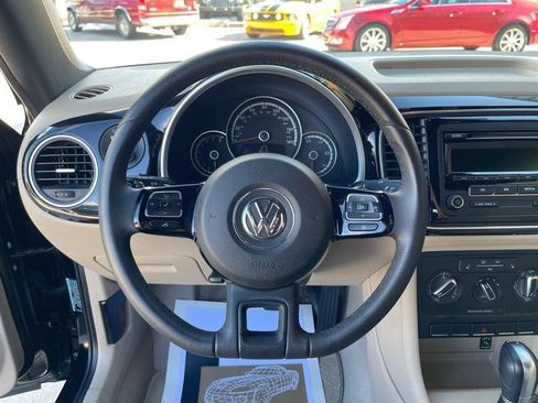 Used 2015 Volkswagen Beetle 1.8T FWD image 27