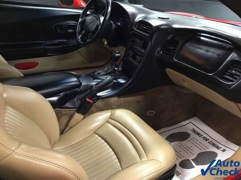 Used 1999 Chevrolet Corvette Convertible image 34