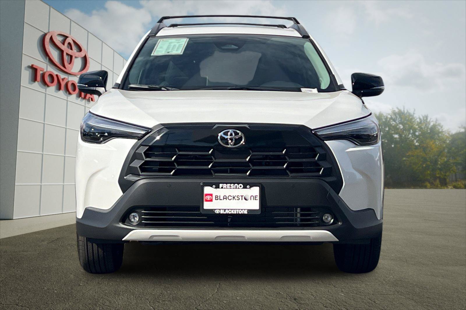 Certified 2026 Toyota Corolla Cross XLE w/ Convenience Package FWD image 8