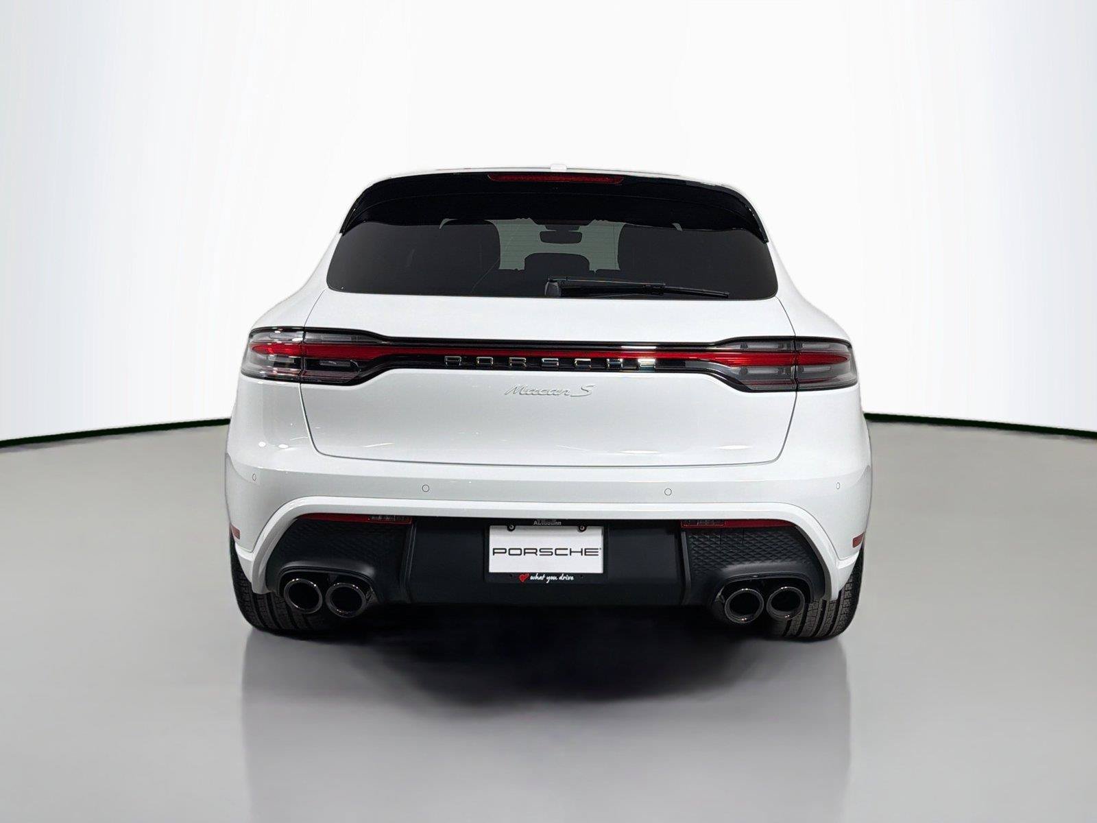 Certified 2025 Porsche Macan S AWD/4WD image 6